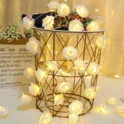 Guirlande Lumineuse - Motif Roses Blanches