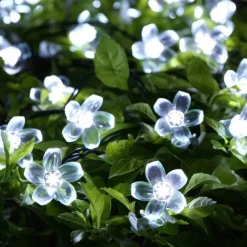 Guirlande Lumineuses - Motif Fleurs Blanches