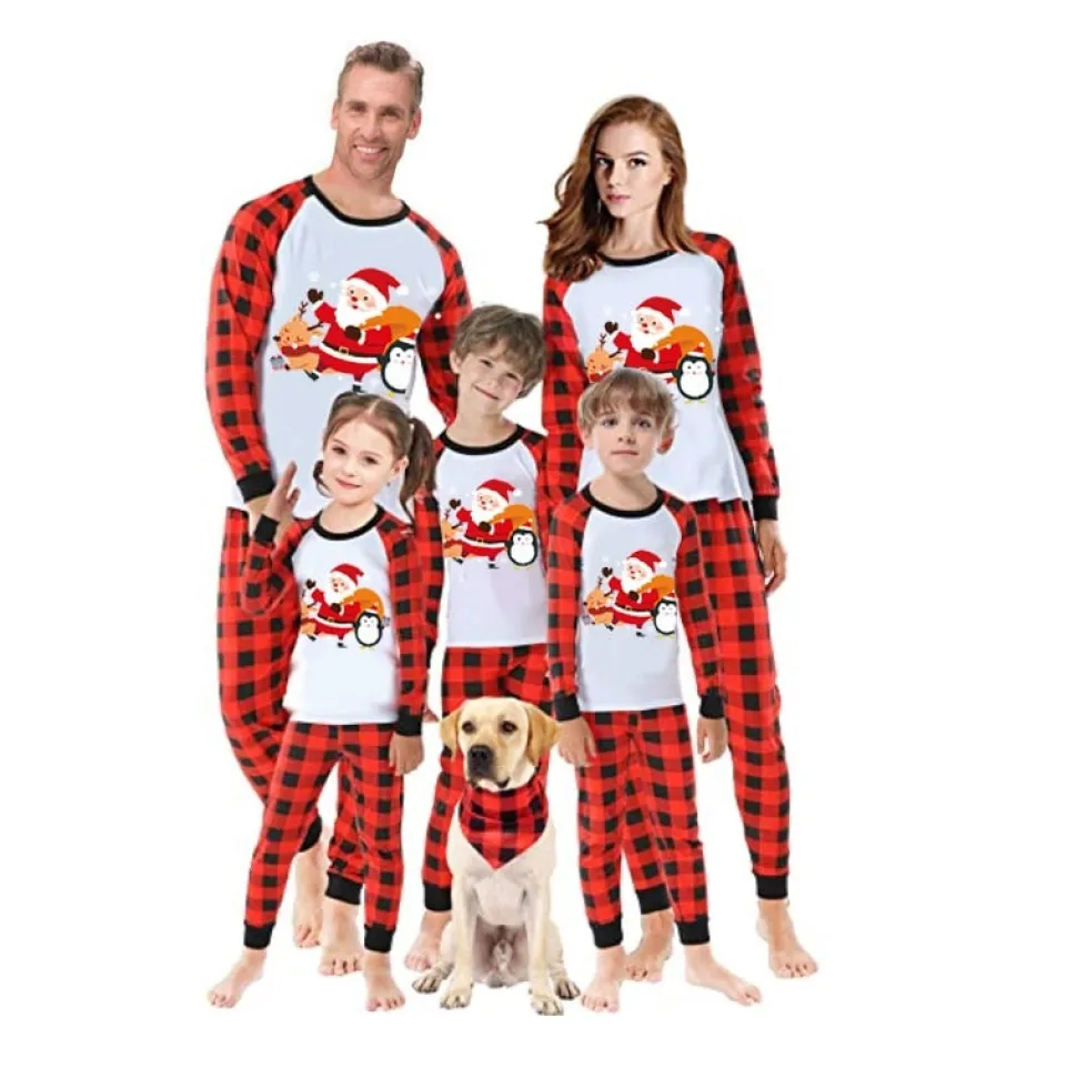 Pyjamas De Noël Famille Motif Père Noël